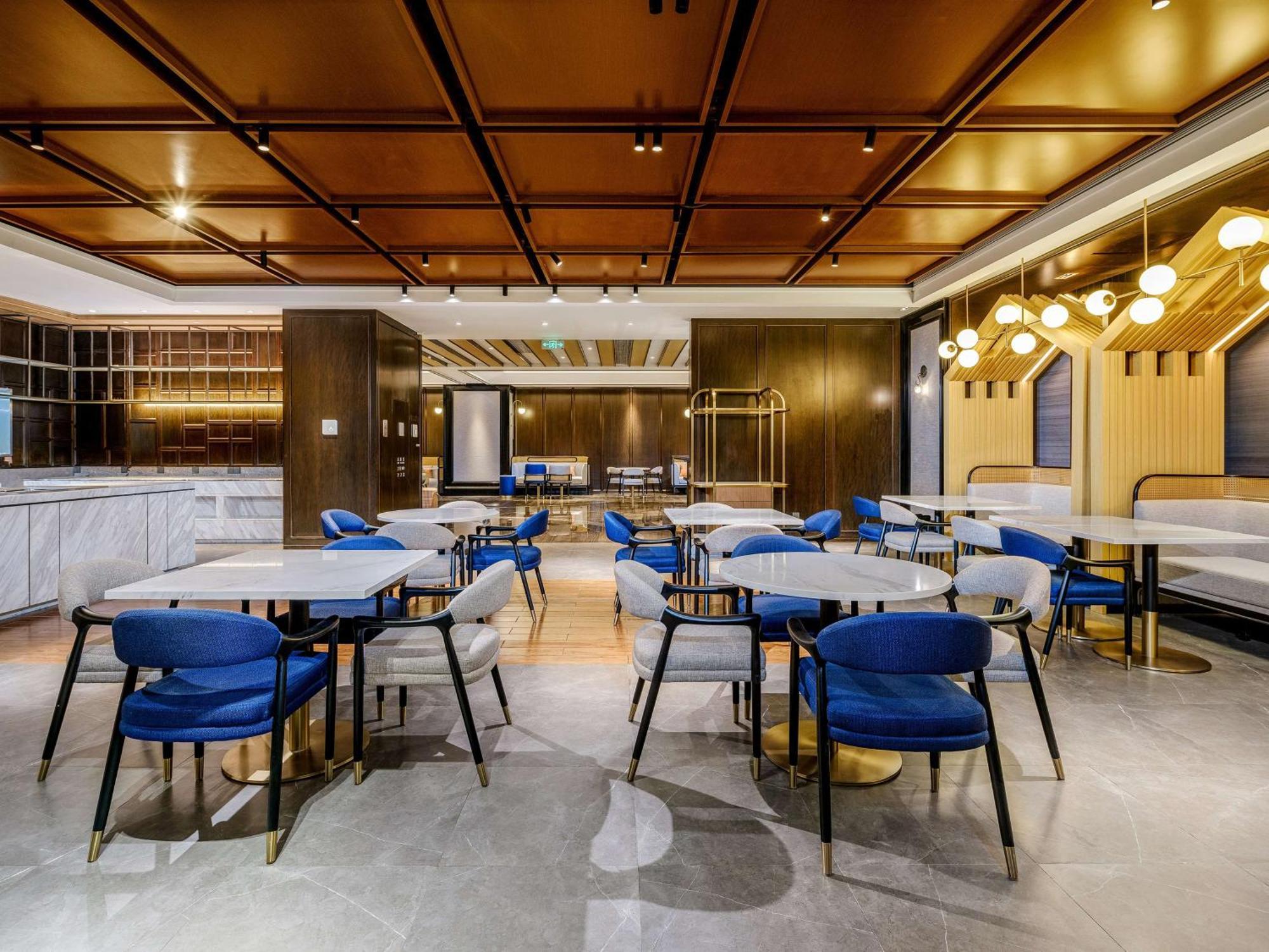 Hilton Garden Inn Beijing Guomao 外观 照片